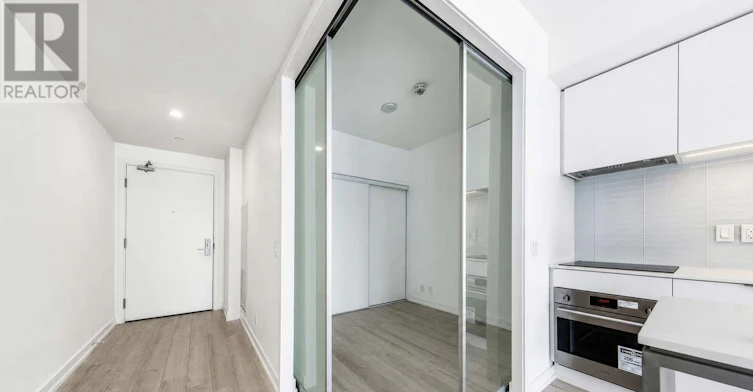 2408-33 Helendale Avenue, Toronto, ON, M4R 0A4 - 4