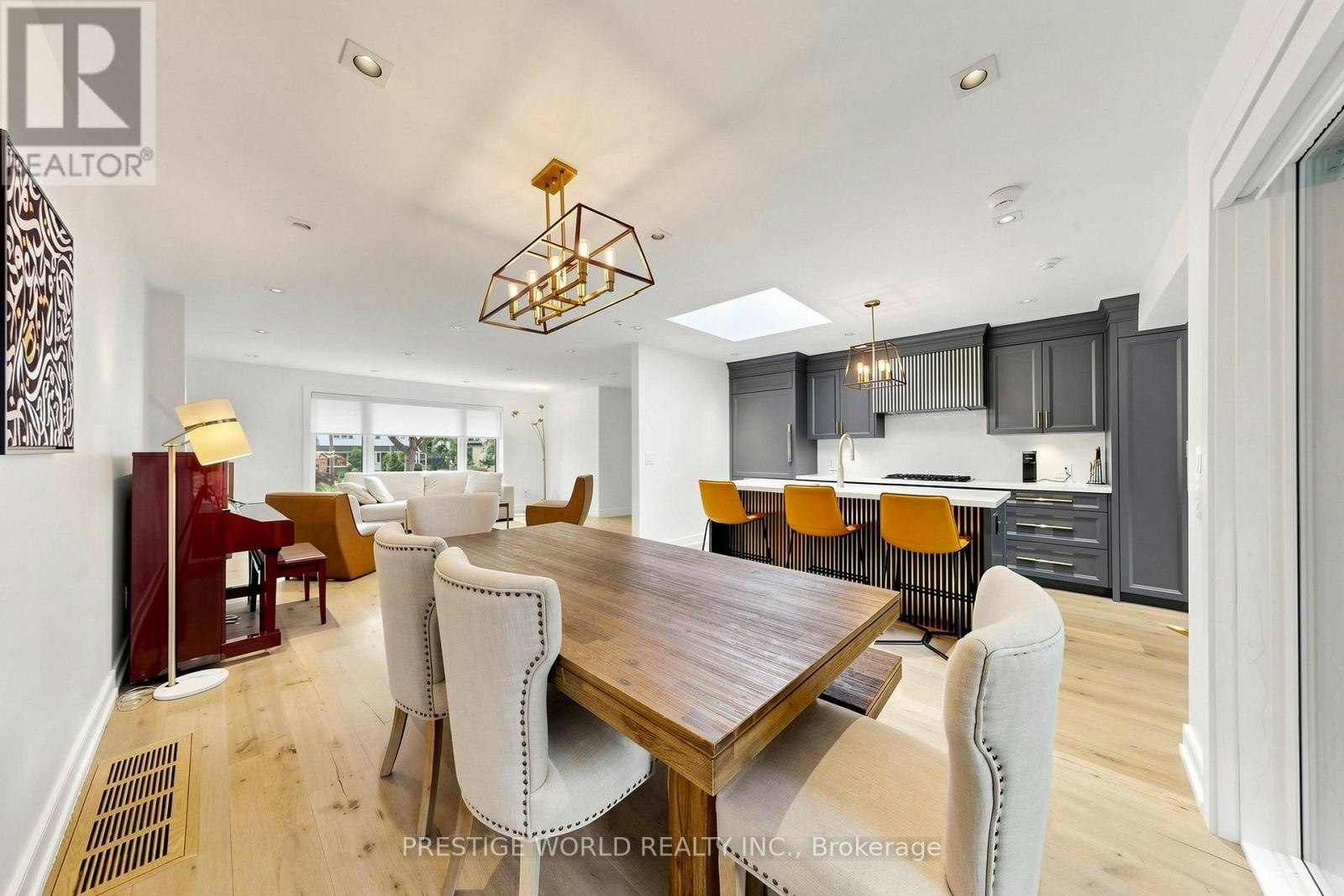 19 Alderdale Court, Toronto, ON, M3B 2H8 - 24