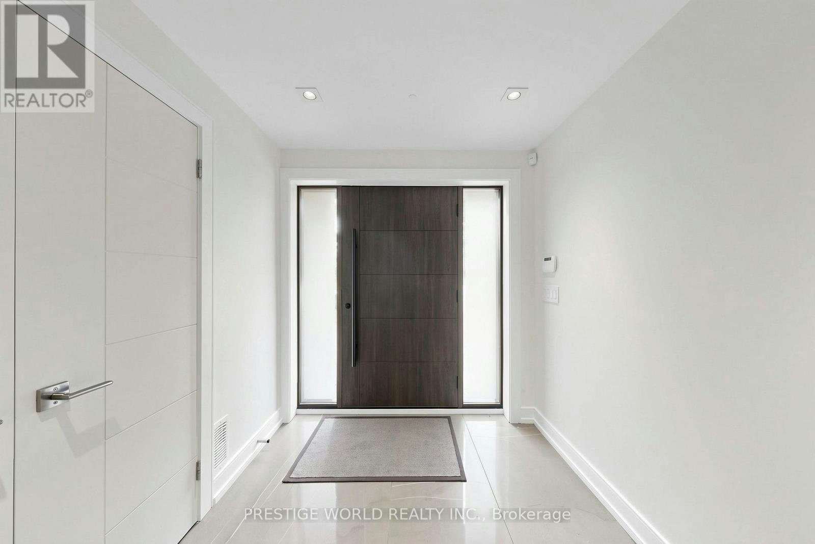 19 Alderdale Court, Toronto, ON, M3B 2H8 - 3