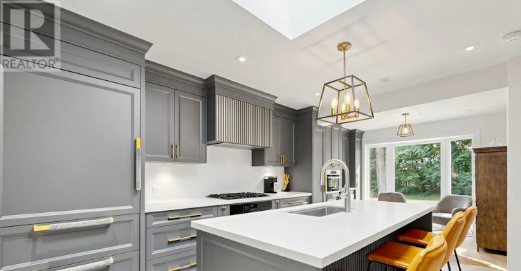 19 Alderdale Court, Toronto, ON, M3B 2H8 - 17