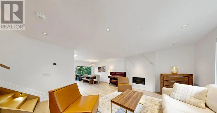 19 Alderdale Court, Toronto, ON, M3B 2H8 - 7