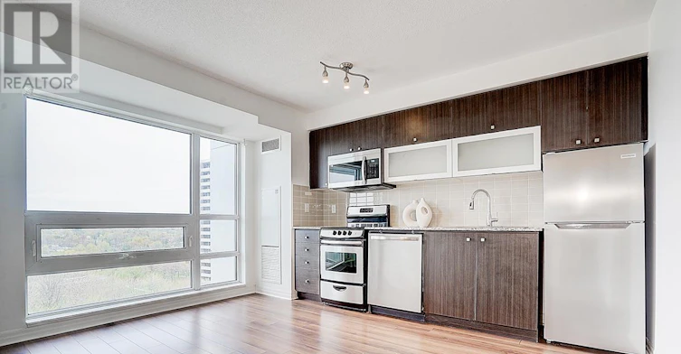 1108-2015 Sheppard Avenue E, Toronto, ON, M2J 0B3 - 18