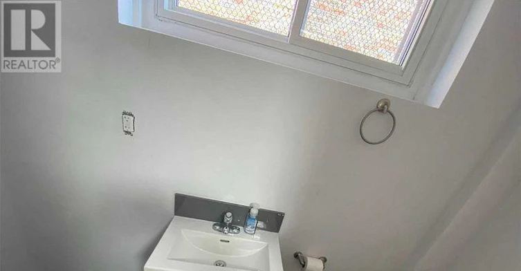BASEMENT-6469 Kingston Road, Toronto, ON, M1C 1L2 - 8