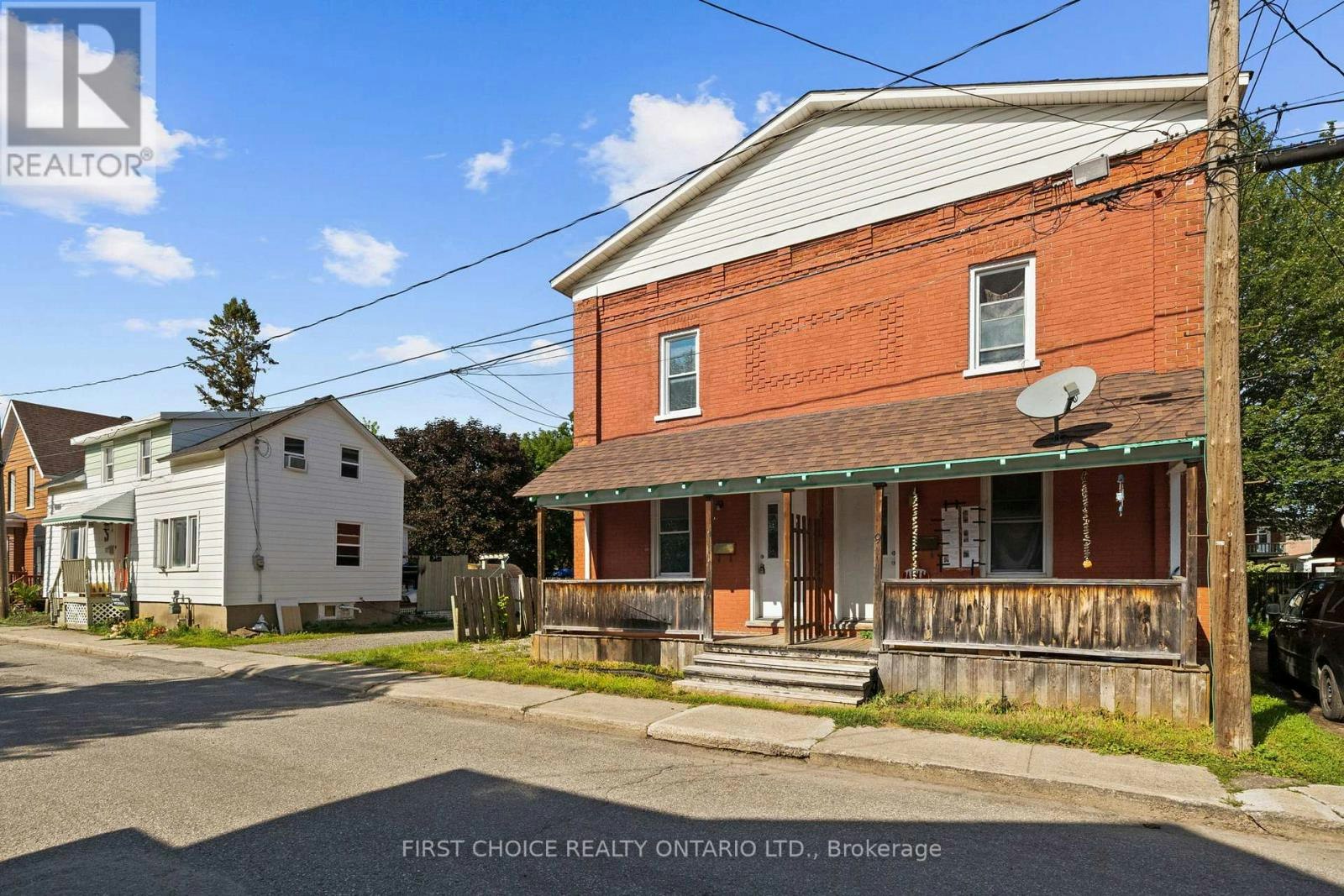 9-11 Ogden Avenue, Smiths Falls, ON, K7A 2L5