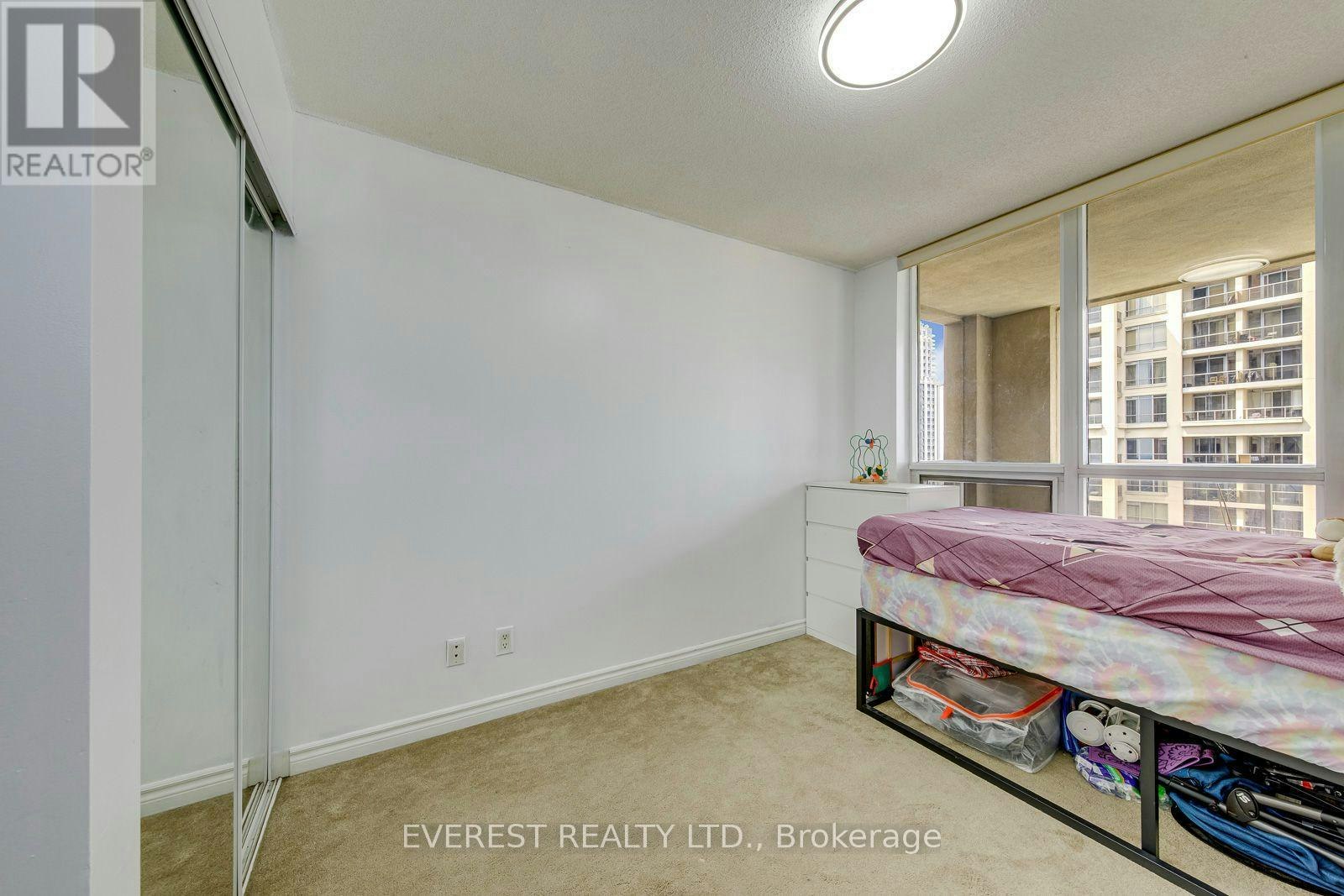 2508-4080 Living Arts Drive, Mississauga, ON, L5B 4N3 - 32
