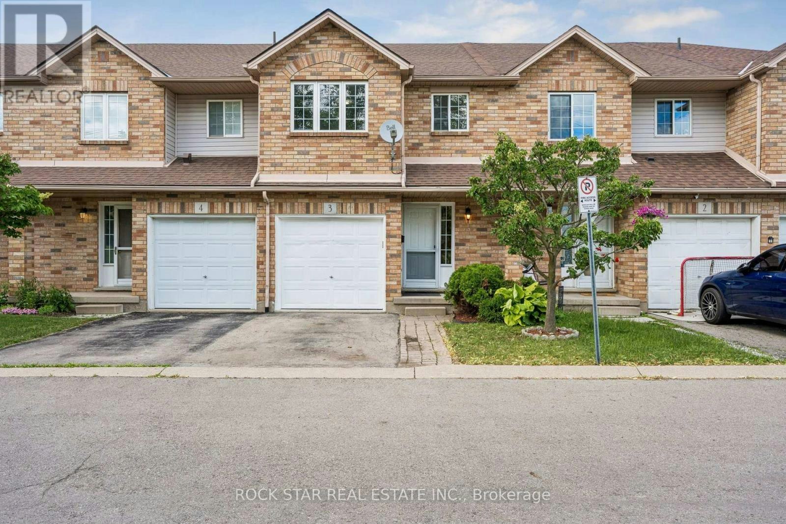 3-1860 Upper Gage Avenue, Hamilton, ON, L8W 3Y6