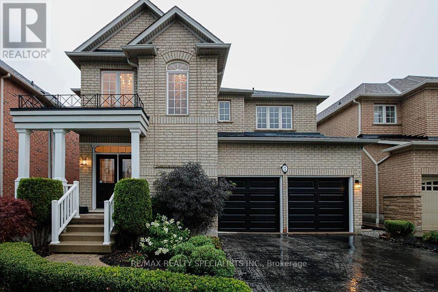 7 Kingspoint Circle, Hamilton, ON, L8E 6C5