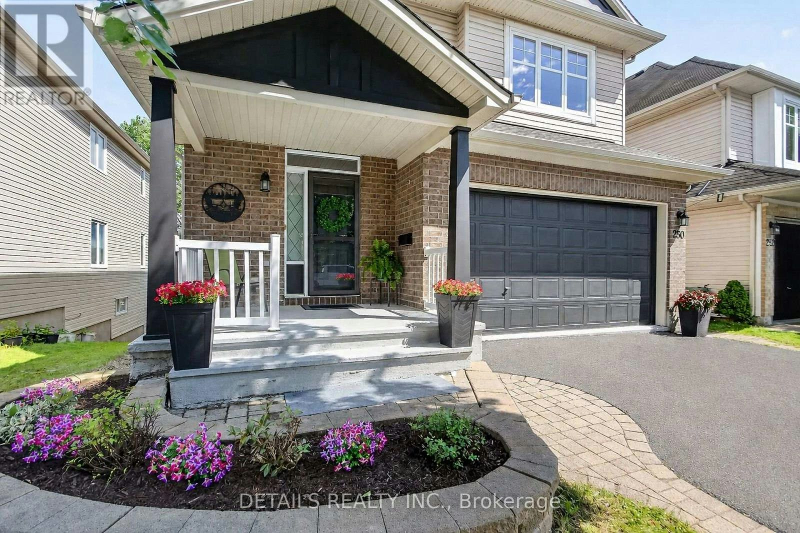 250 Flodden Way, Ottawa, ON, K2G 7E1