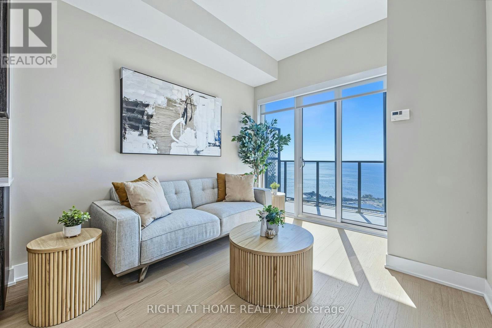 6108-30 Shore Breeze Drive, Toronto, ON, M8V 0J1