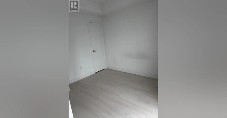 3510-3900 Confederation Parkway, Mississauga, ON, L5B 0M3 - 11
