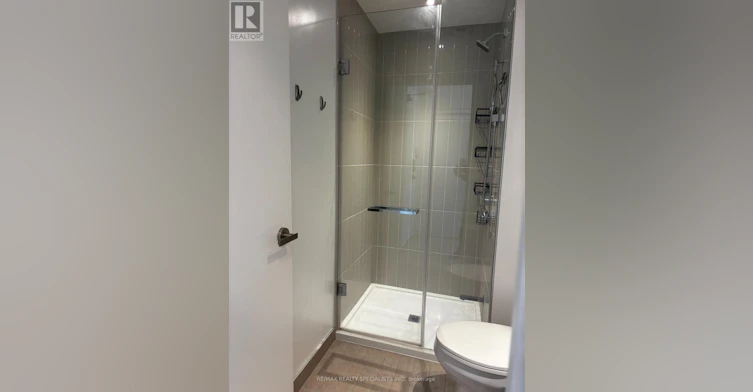 3510-3900 Confederation Parkway, Mississauga, ON, L5B 0M3 - 7