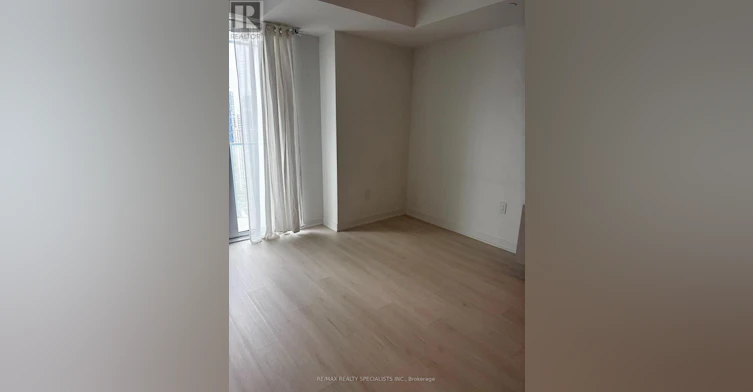 3510-3900 Confederation Parkway, Mississauga, ON, L5B 0M3 - 9