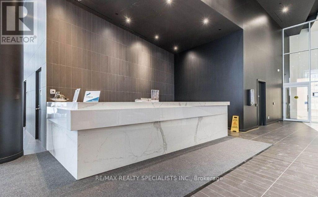 3510-3900 Confederation Parkway, Mississauga, ON, L5B 0M3 - 13