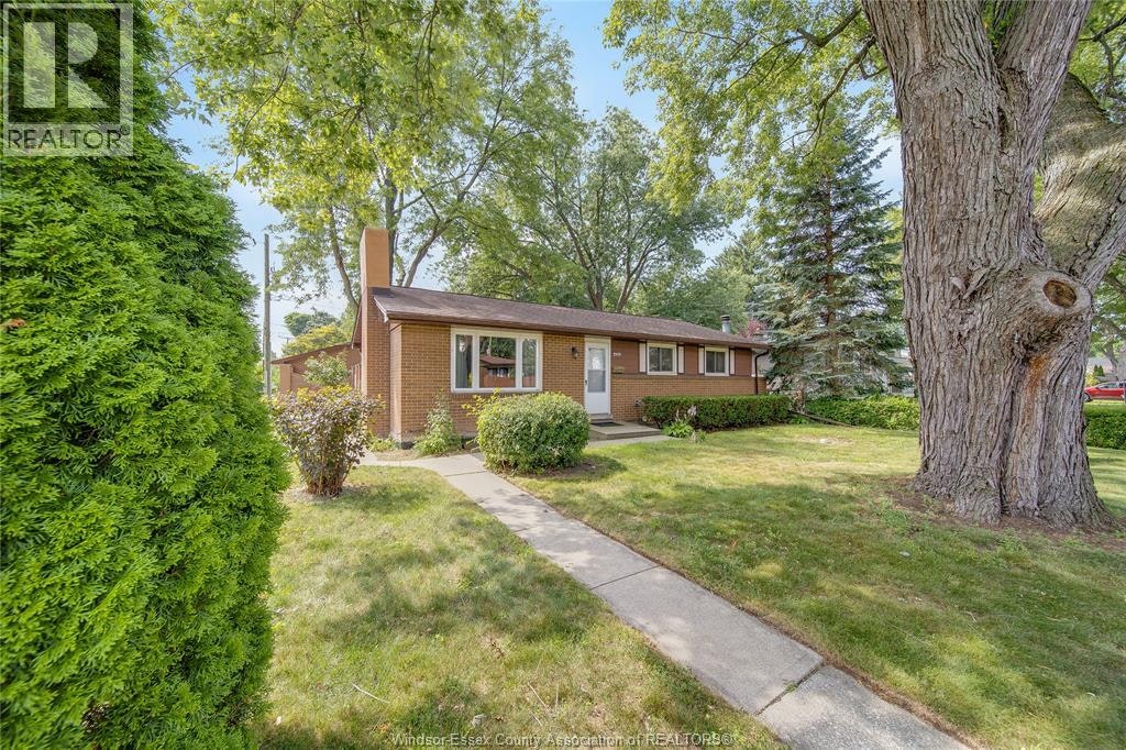 2979 Orion Crescent, Windsor, ON, N9E 2Z3