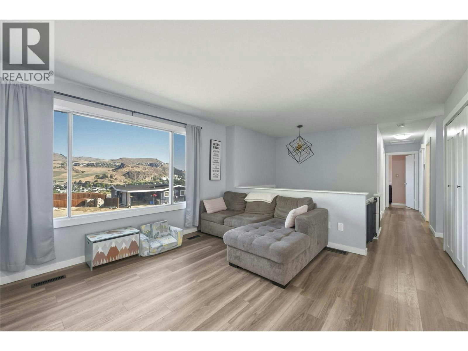 3922 21 Avenue, Vernon, BC, V1T 6R2 - 8