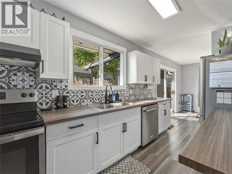 3922 21 Avenue, Vernon, BC, V1T 6R2 - 14