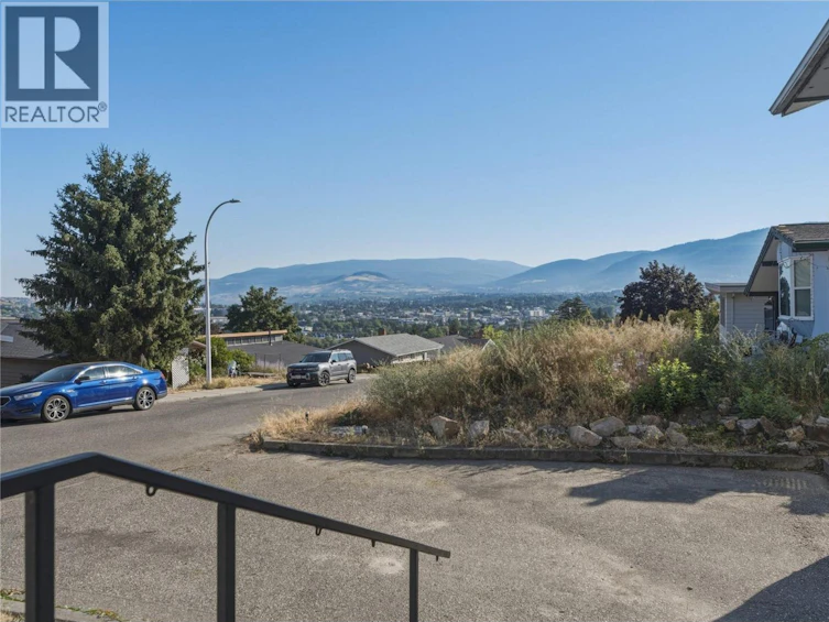3922 21 Avenue, Vernon, BC, V1T 6R2 - 50