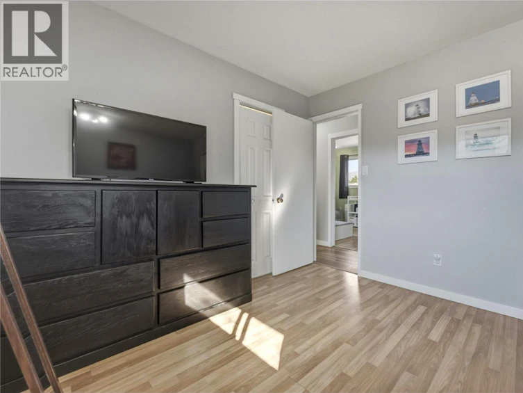 3922 21 Avenue, Vernon, BC, V1T 6R2 - 24