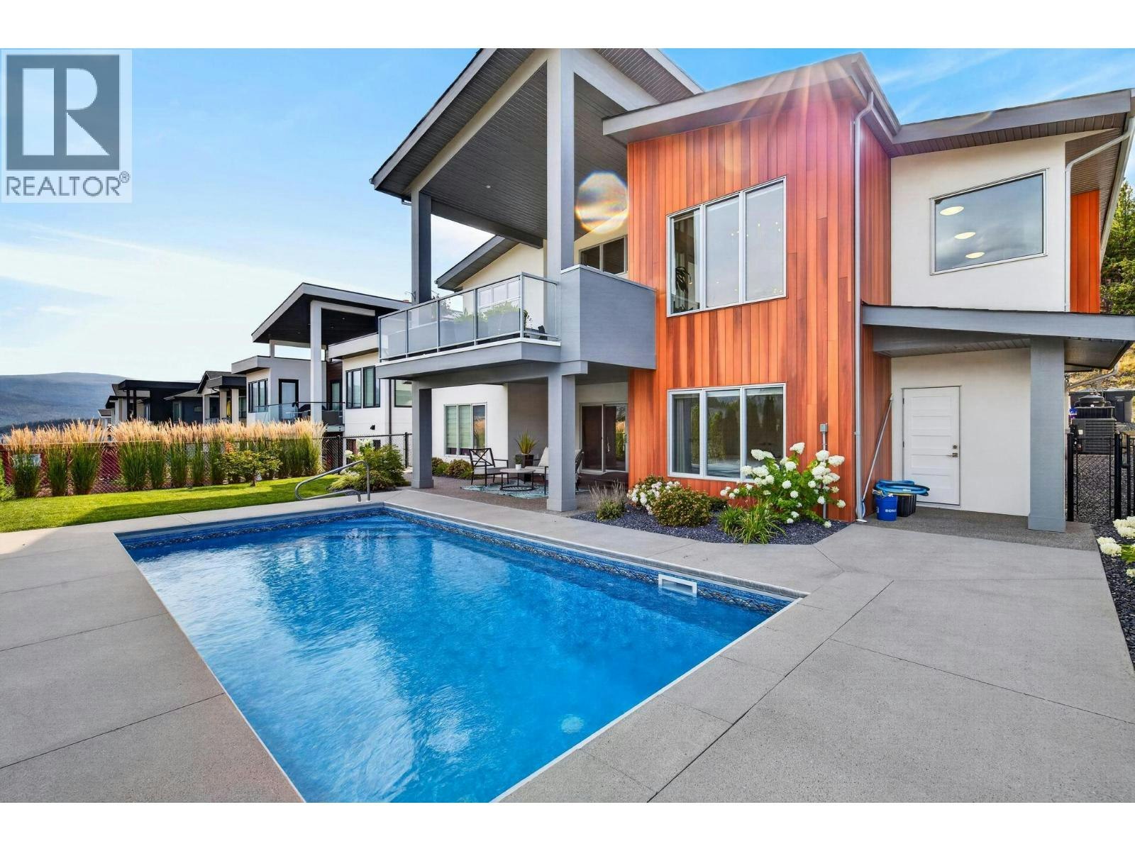887 Loseth Drive, Kelowna, BC, V1P 0A8