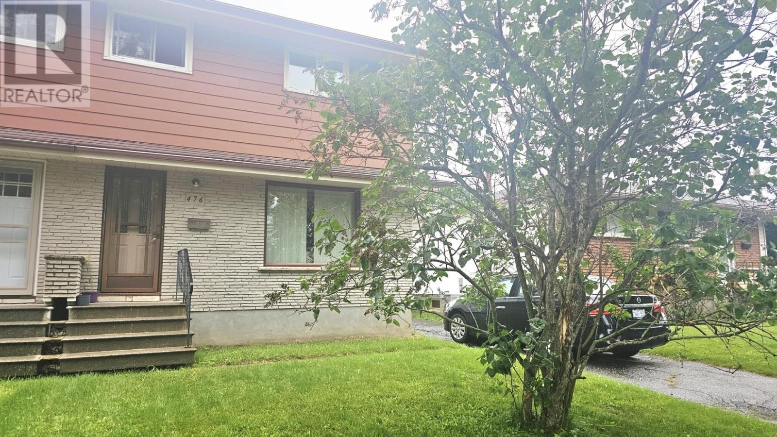 476 Parkwood Street, Thunder Bay, ON, P7A 2J4