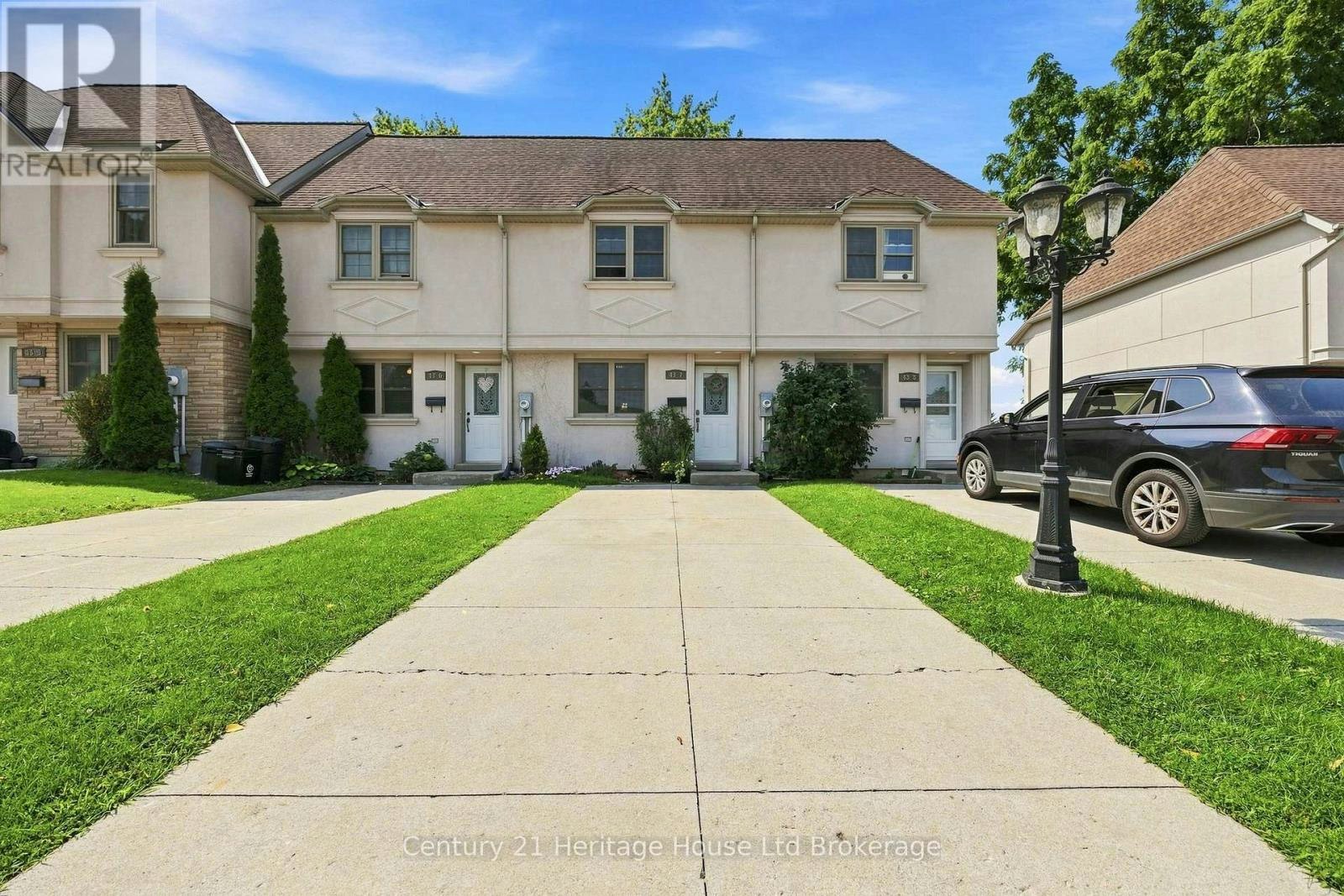 7-43 Blandford Street, Woodstock, ON, N4S 7H7
