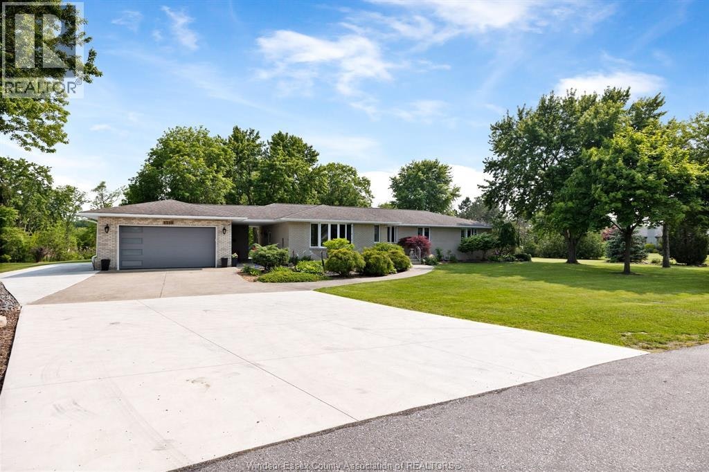 1226 Aimee Street, Lakeshore, ON, N0R 1S0