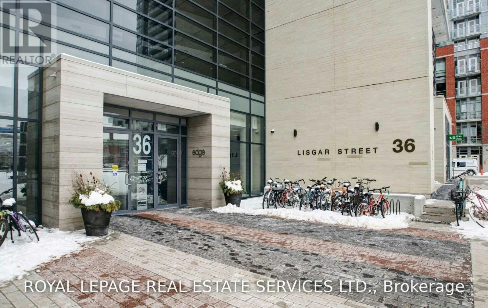 1917 36 Lisgar Street W, Toronto, ON, M6J 0C7 - 2