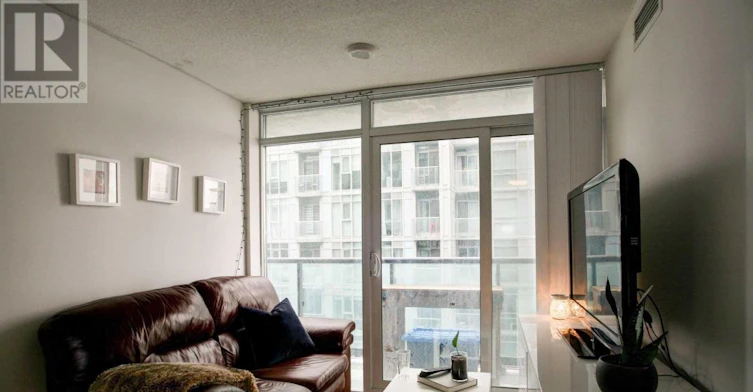 1917 36 Lisgar Street W, Toronto, ON, M6J 0C7 - 4