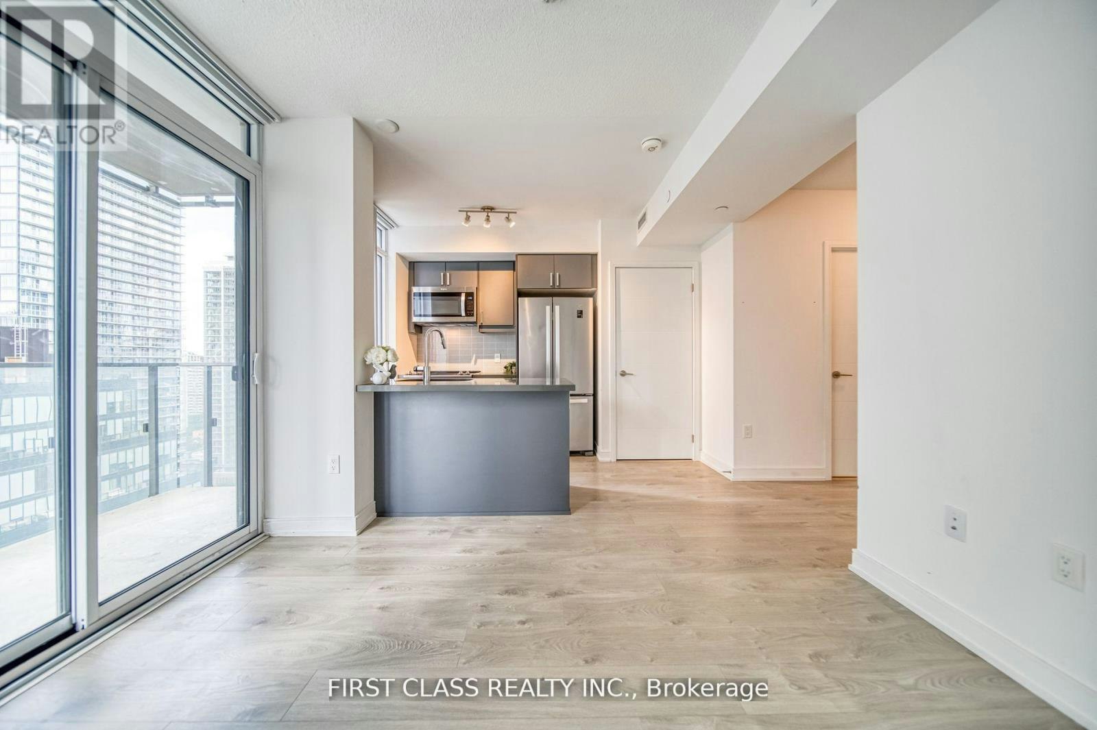 2601-50 Wellesley Street E, Toronto, ON, M4Y 1G2 - 2