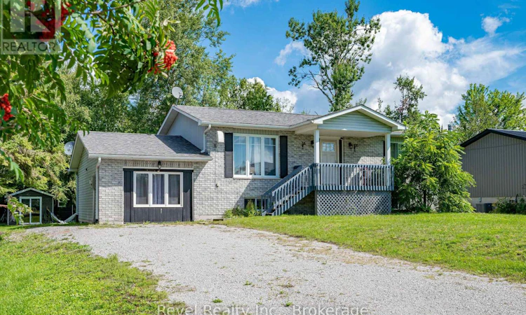 40 Greenwood Crescent