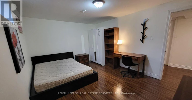 32 Shandon Drive, Toronto, ON, M1R 4M5 - 4