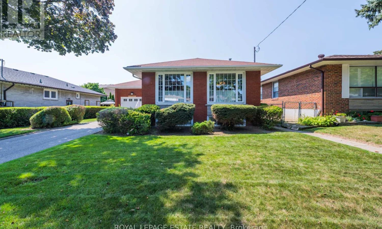 26 Mozart Avenue