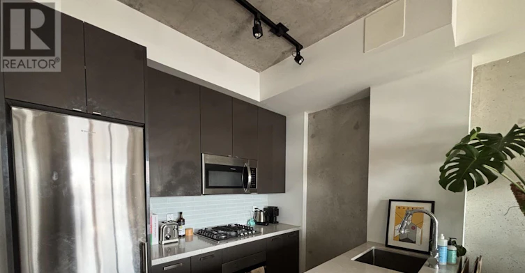 5-203 Catherine Street, Ottawa, ON, L3K 4K8 - 6