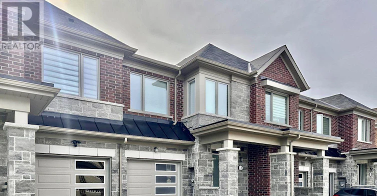 18 Flower Garden Trail, Whitchurch-Stouffville, ON, L4A 4V4 - 2