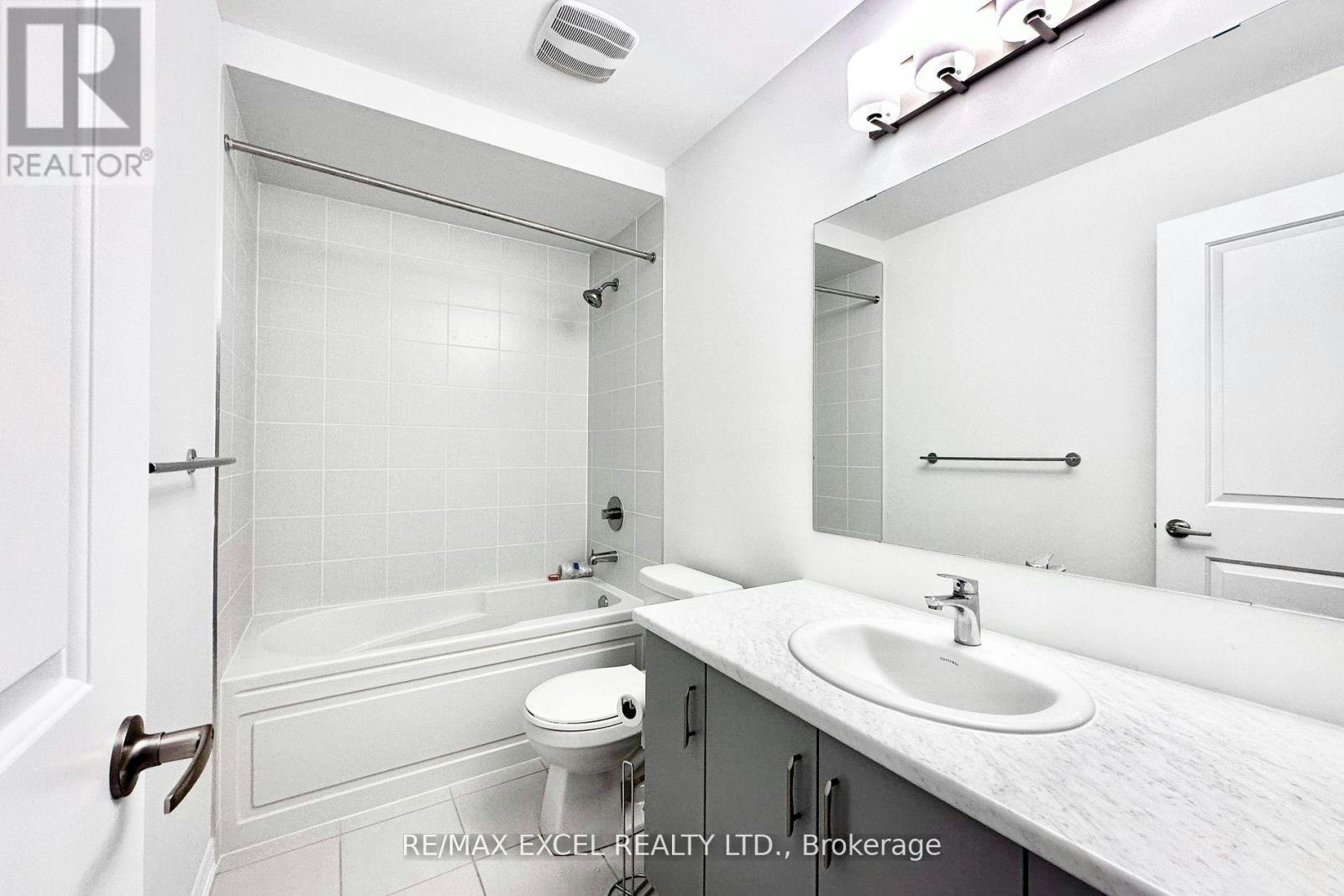 18 Flower Garden Trail, Whitchurch-Stouffville, ON, L4A 4V4 - 25