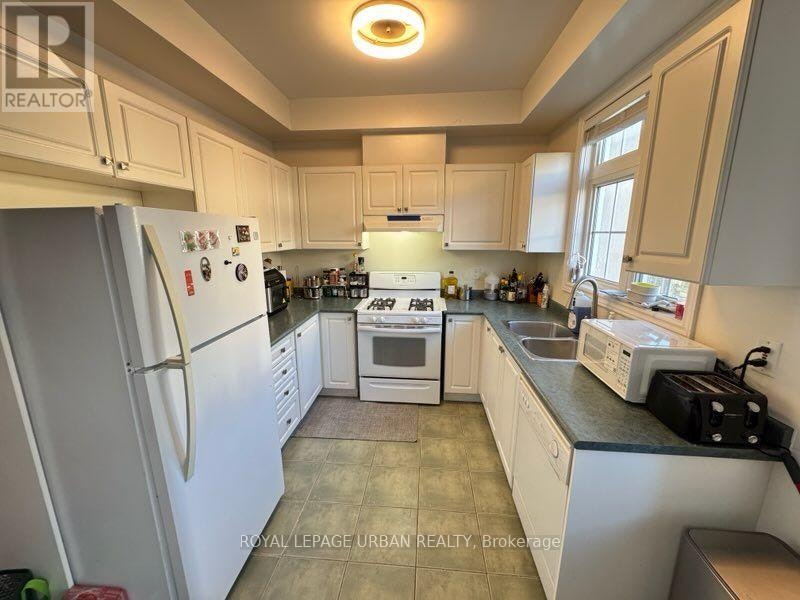 47-10 Post Oak Drive, Richmond Hill, ON, L4E 4H7 - 3