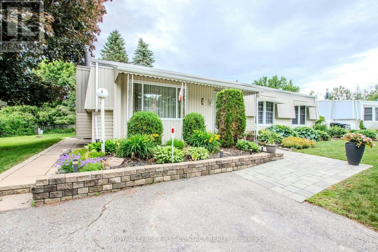 3 Honeysuckle Lane, Innisfil, ON, L9S 1M5