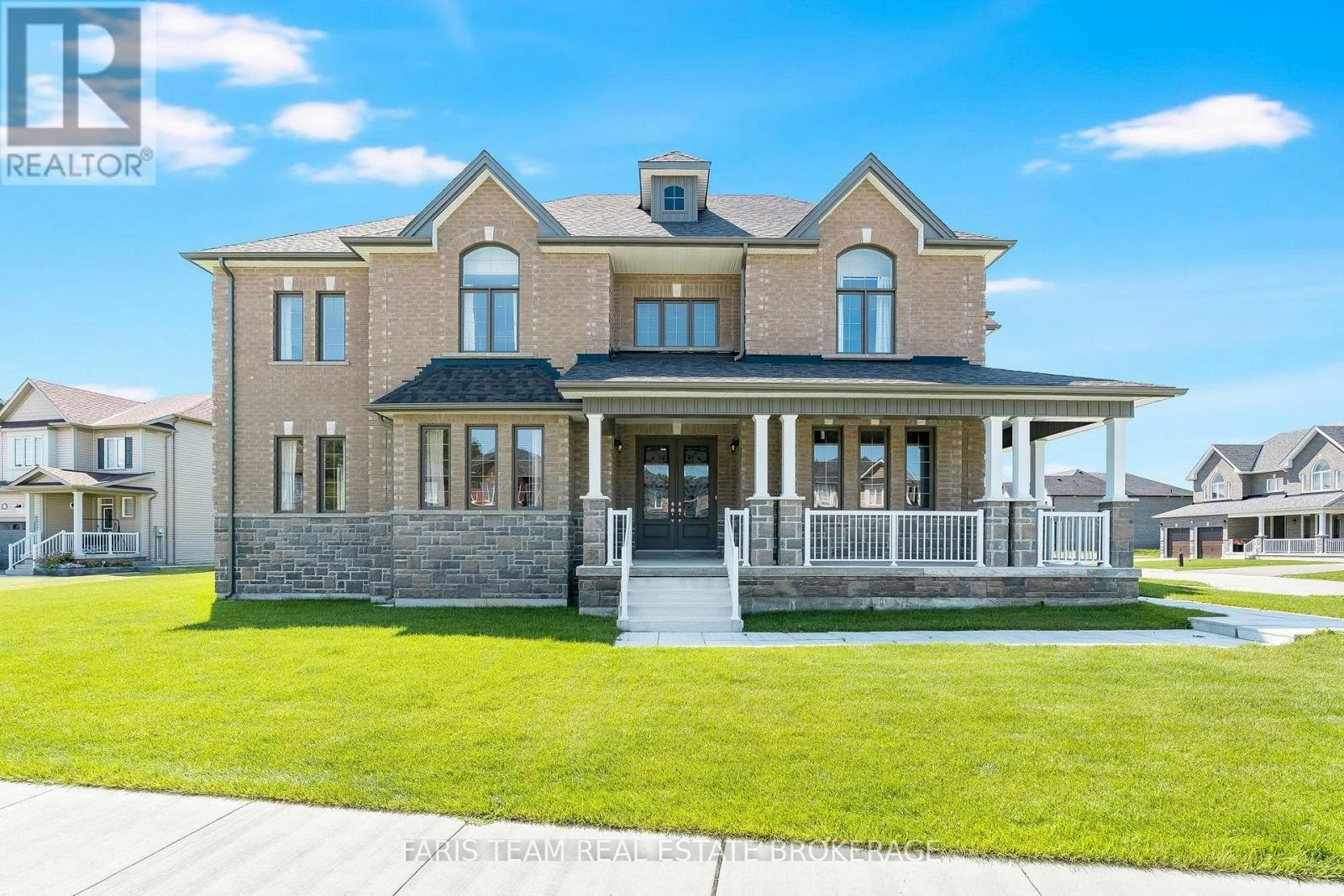 63 Wood Crescent, Essa, ON, L3W 0M5