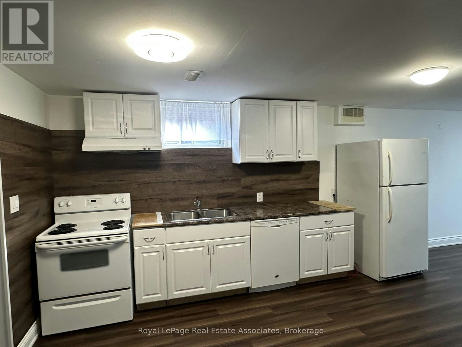 BASEMENT-1590 Coram Crescent, Mississauga, ON, L4X 1K9 - 4