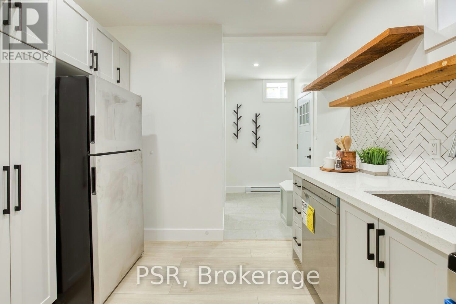 C-51 Dupont Street E, Waterloo, ON, N2J 2G8 - 14