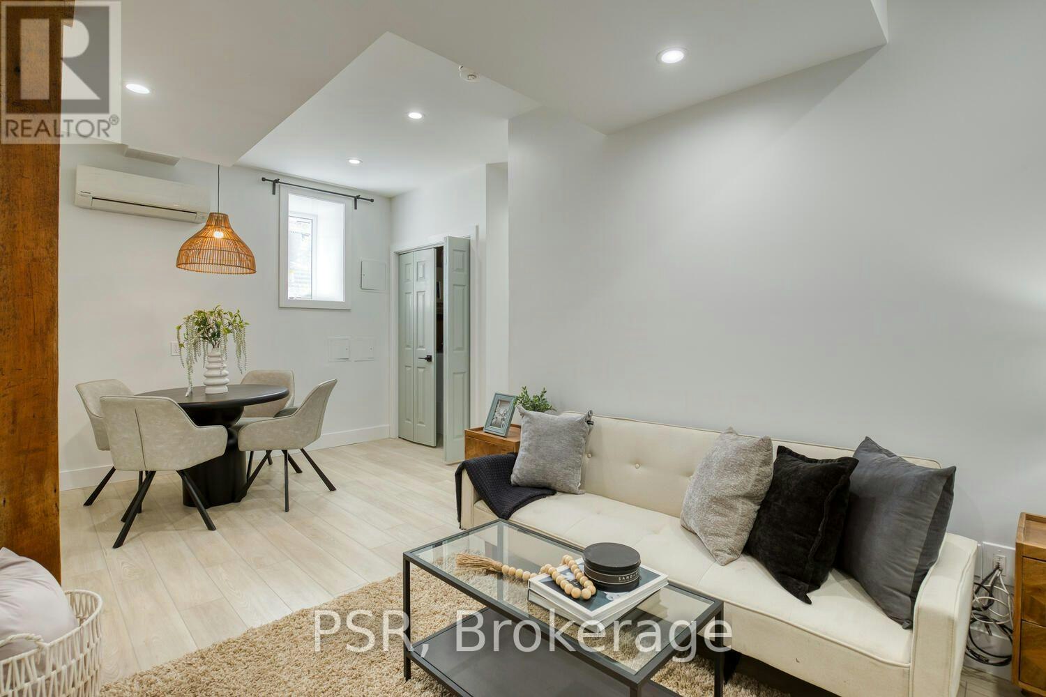 C-51 Dupont Street E, Waterloo, ON, N2J 2G8 - 2