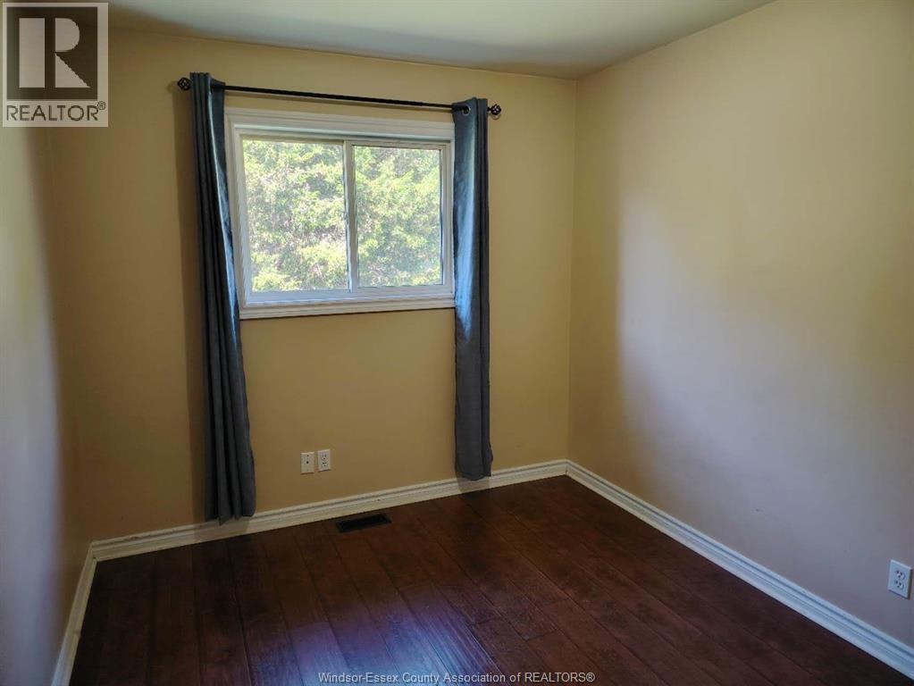 3240 Northway Avenue, Windsor, ON, N9E 4T7 - 5