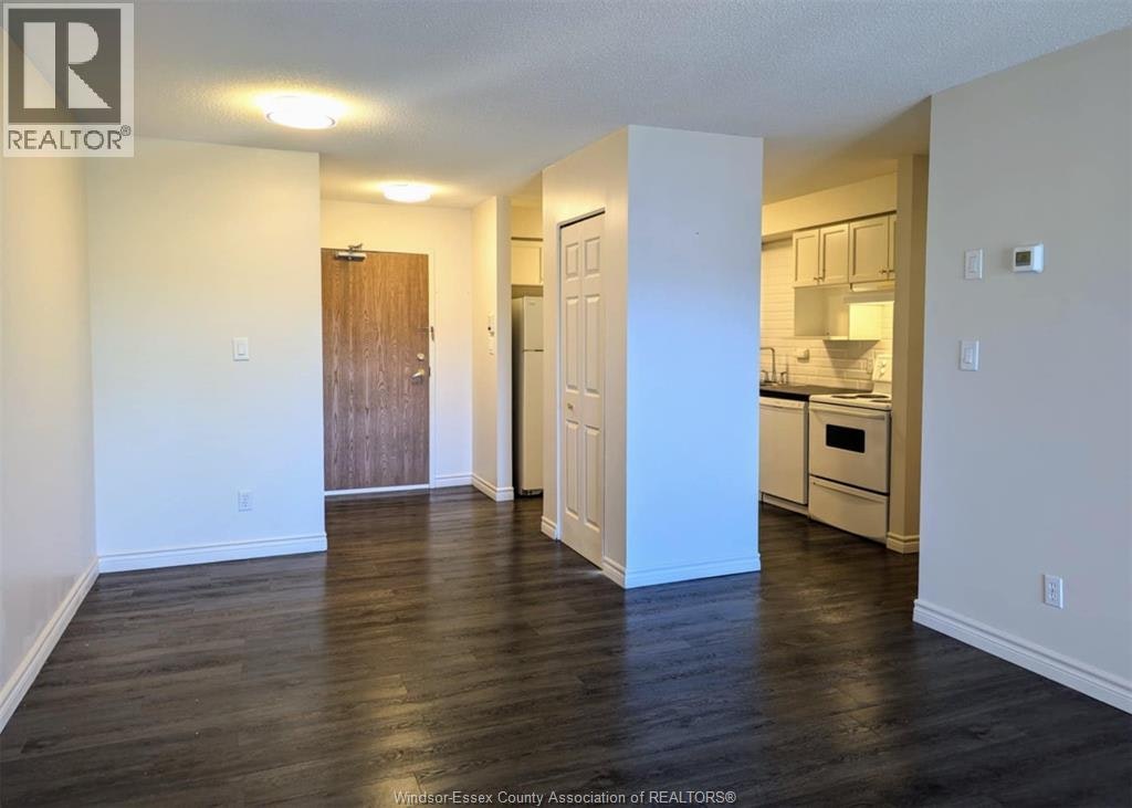 302-1323 Langlois Avenue, Windsor, ON, N8X 1P4 - 4