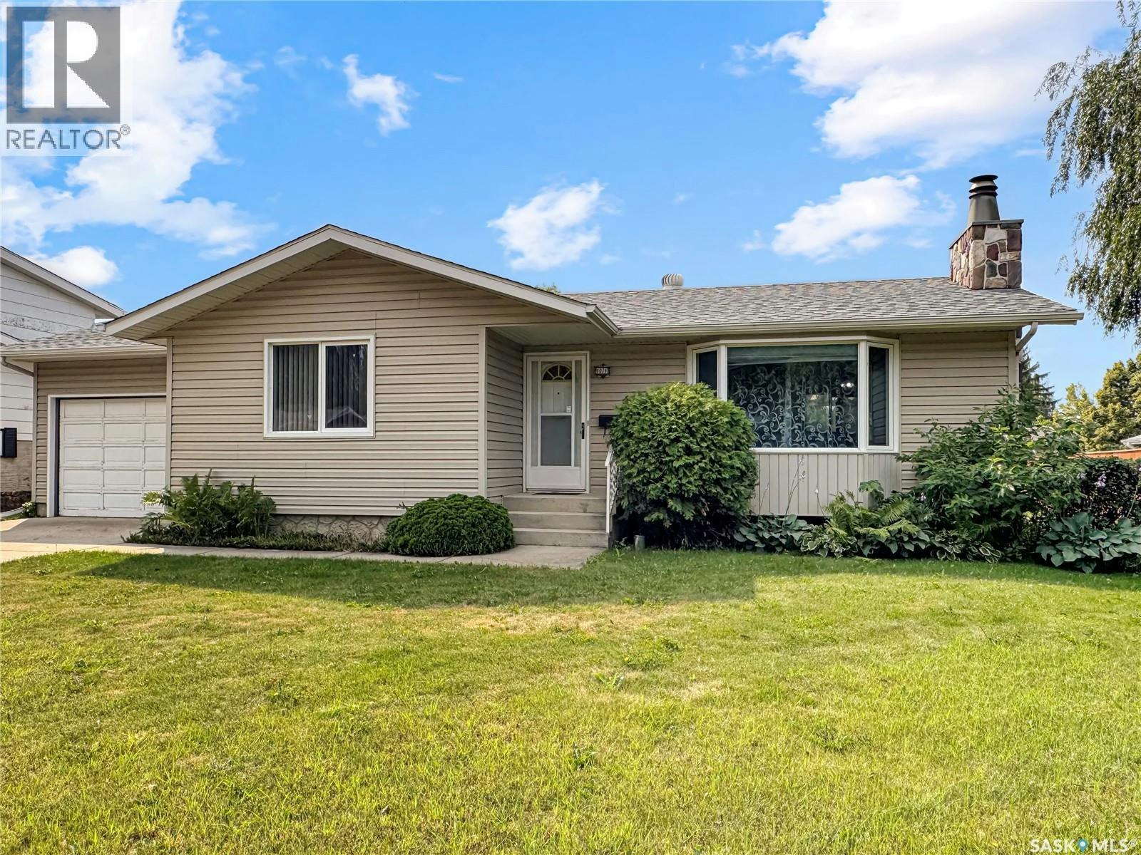 9014 Deans Crescent, North Battleford, SK, S9A 3H7