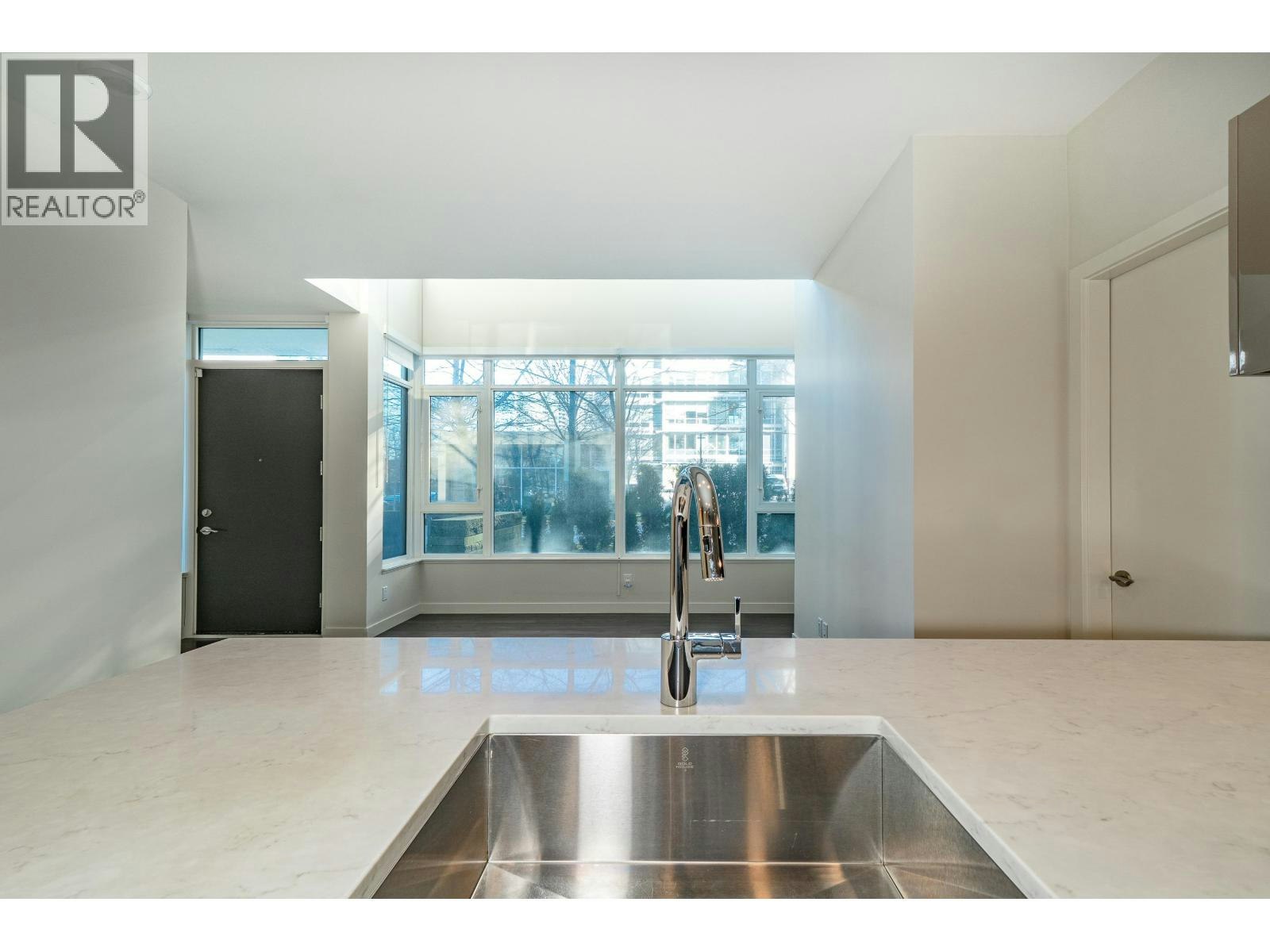 TH1-6288 Cassie Avenue, Burnaby, BC, V5H 0H7 - 10