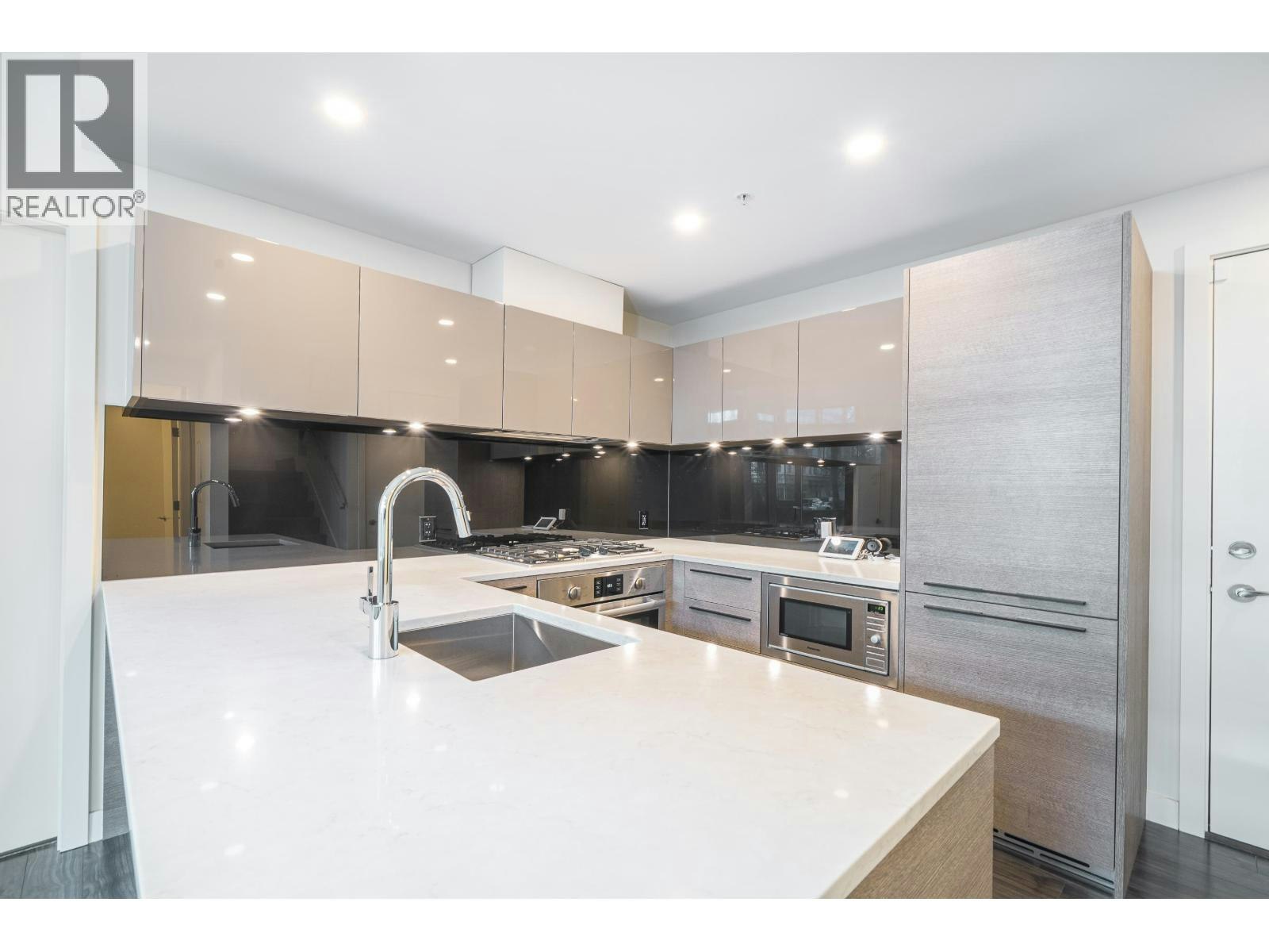 TH1-6288 Cassie Avenue, Burnaby, BC, V5H 0H7 - 7
