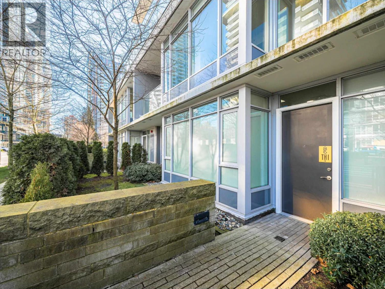 TH1-6288 Cassie Avenue, Burnaby, BC, V5H 0H7 - 4