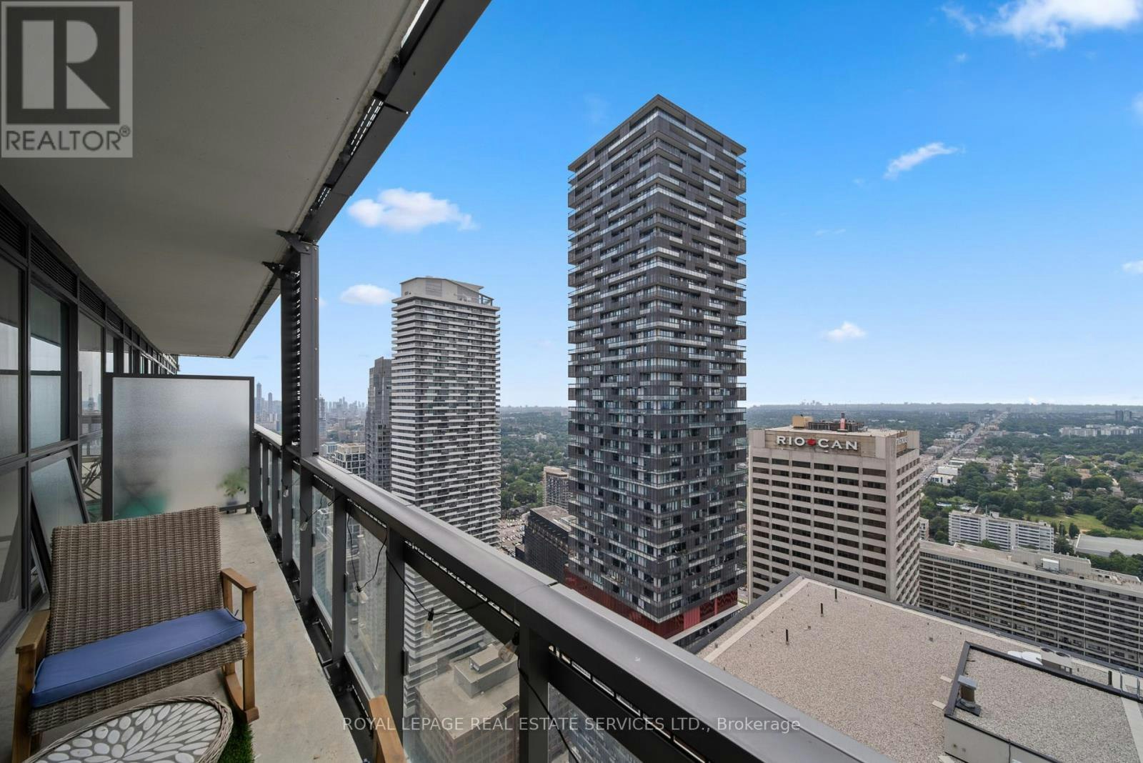 4207-39 Roehampton Avenue, Toronto, ON, M4P 0G1 - 13