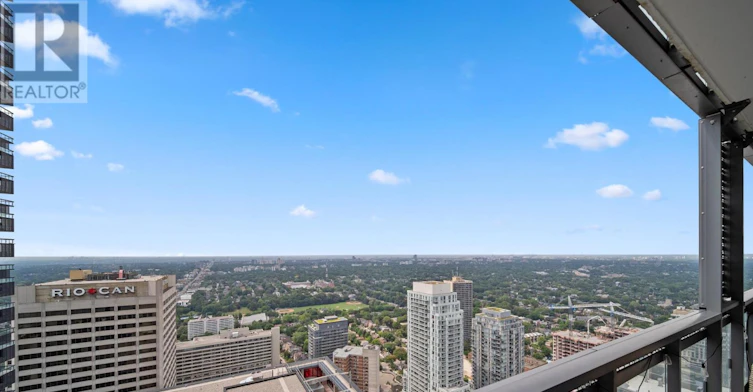 4207-39 Roehampton Avenue, Toronto, ON, M4P 0G1 - 14