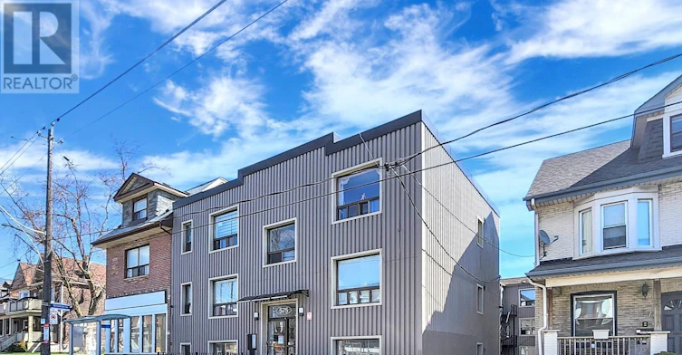 C-575 Pape Avenue, Toronto, ON, M4K 3R5